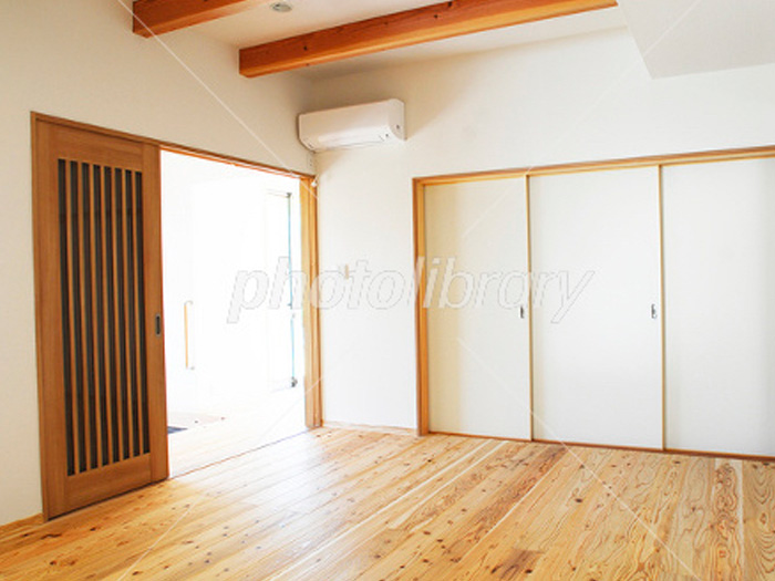 サービス名をここに入れます